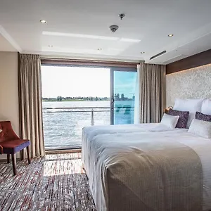 Hotel Viva Riverside Altstadt, Dusseldorf