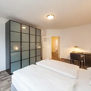 Aparthotel Flora, Dusseldorf